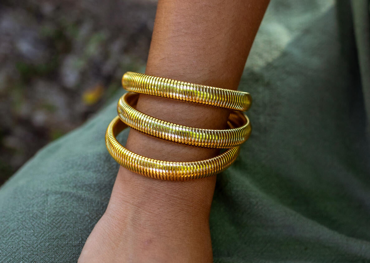 【新品】iriebeach Heart bangle(非売品)lufine lufine】Mantel heart bracelet | IRIEBEACH